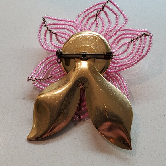 TRUE VINTAGE BEADED FLOWER PIN - Picture 2 of 2